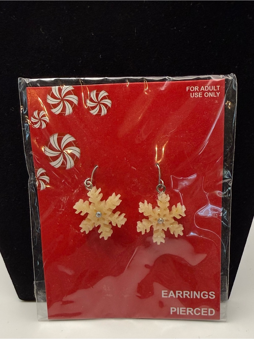 Source Unknown Cream Snowflake Dangle Earrings
